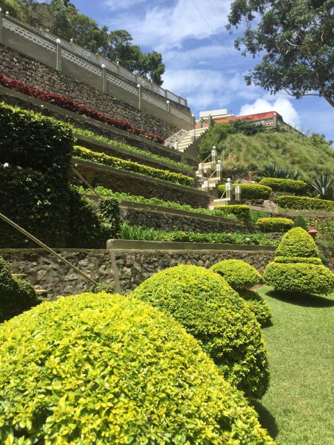 Abad Copper Castle Resort Munnar Exterior foto